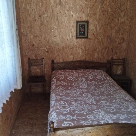 Makratela Hotel Akhmeta Екстериор снимка