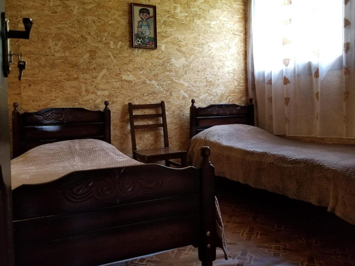Makratela Hotel Akhmeta Екстериор снимка